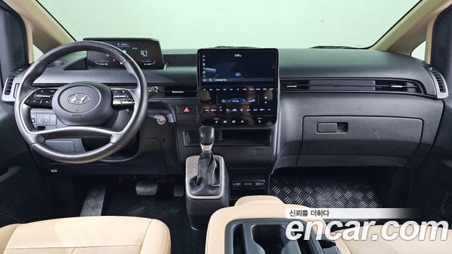 Hyundai Staria 4WD Tourer 11-Seater Modern 2023 — фото 7