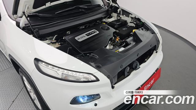 Jeep Cherokee (KL) 2.0 Diesel Longitude AWD 2015 — фото 6