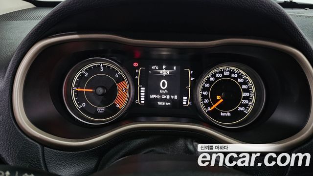 Jeep Cherokee (KL) 2.0 Diesel Longitude AWD 2015 — фото 8