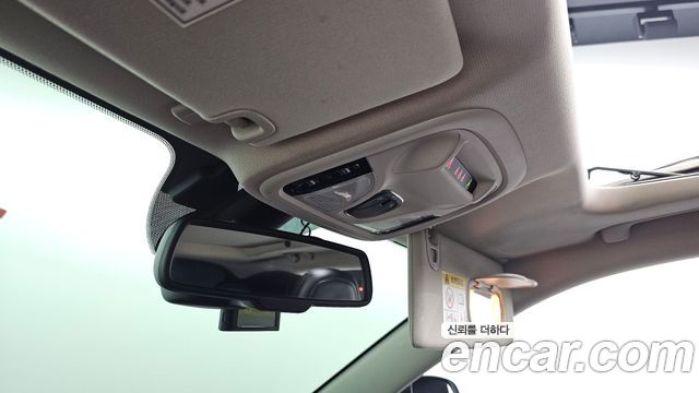 Jeep Cherokee (KL) 2.0 Diesel Longitude AWD 2015 — фото 19