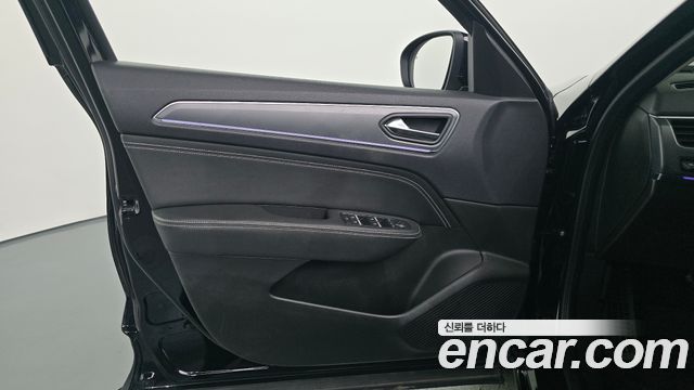 Renault Korea XM3 1.3 TCe RE Signature 2023 — фото 24