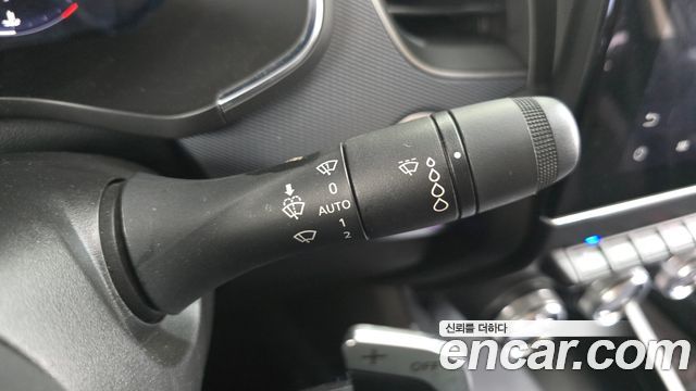 Renault Korea XM3 1.3 TCe RE Signature 2023 — фото 27