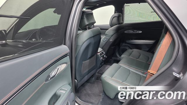 Genesis GV70 3.5T Gasoline AWD 2023 — фото 12