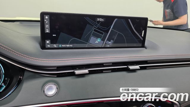 Genesis GV70 3.5T Gasoline AWD 2023 — фото 14