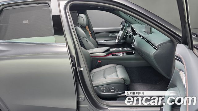Genesis GV70 3.5T Gasoline AWD 2023 — фото 26