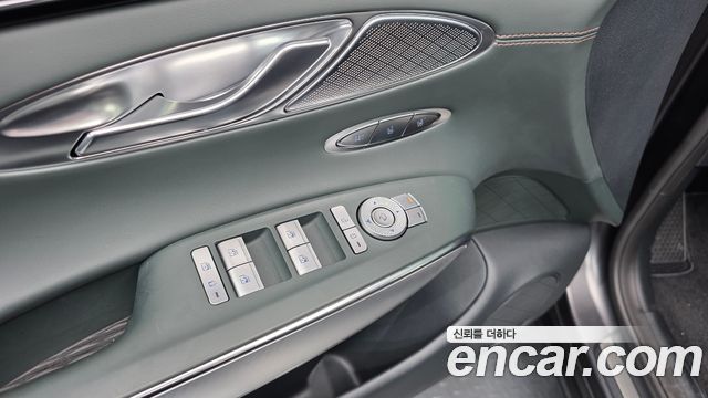 Genesis GV70 3.5T Gasoline AWD 2023 — фото 28