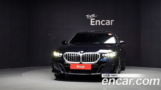 BMW 5 Series (G60) 530i xDrive M Sport 2024 — фото 3