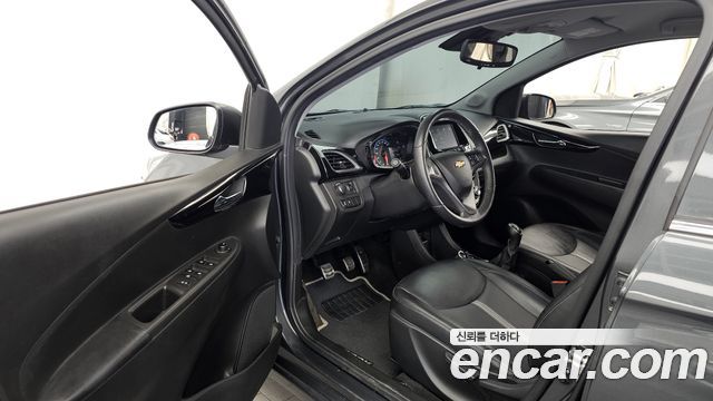 Chevrolet Spark Premier 2022 — фото 10