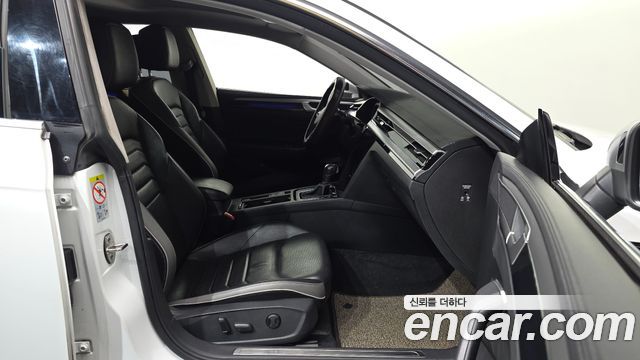 Volkswagen Arteon 2.0 TDI Prestige 2022 — фото 11