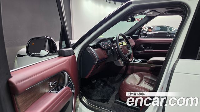 Land Rover Range Rover (V) P530 Autobiography Long Wheel Base 2023 — фото 10