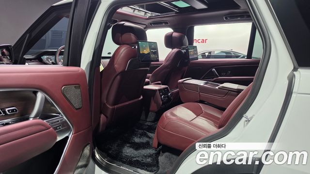 Land Rover Range Rover (V) P530 Autobiography Long Wheel Base 2023 — фото 20