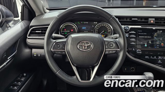 Toyota Camry (XV70) 2.5 XLE Hybrid 2019 — фото 13