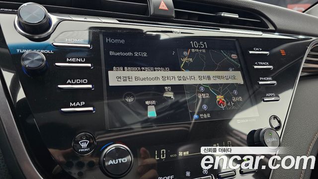 Toyota Camry (XV70) 2.5 XLE Hybrid 2019 — фото 16