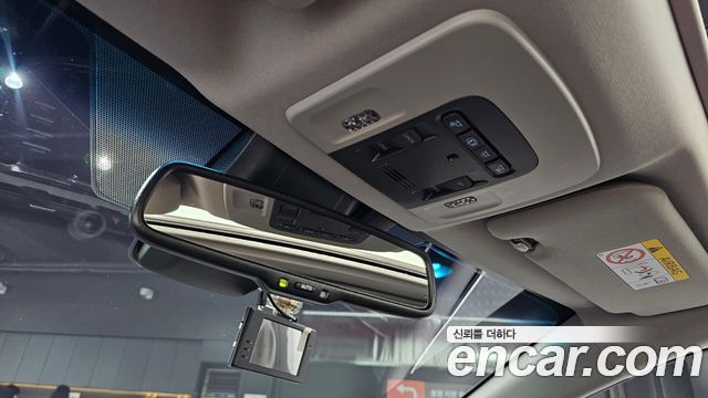 Toyota Camry (XV70) 2.5 XLE Hybrid 2019 — фото 29