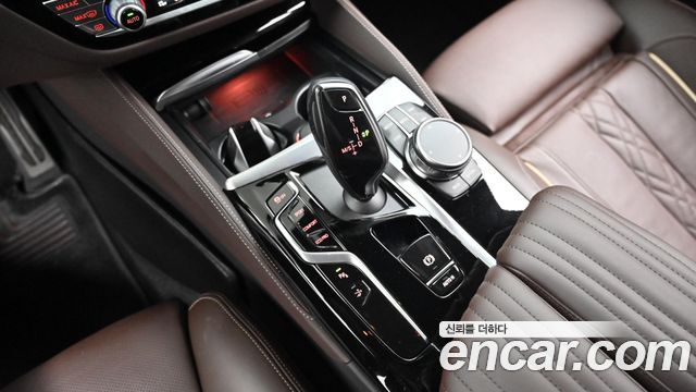 BMW 6 Series GT (G32) 630i xDrive M Sport 2023 — фото 24