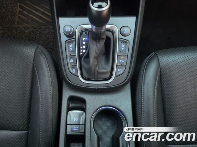 Hyundai Kona Gasoline 1.6 Turbo 4WD Inspiration 2022 — фото 15