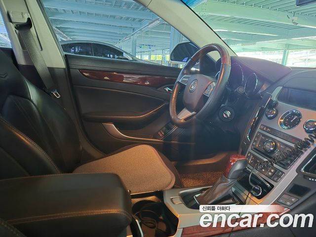 Cadillac CTS (II) 3.6 Premium 2012 — фото 7