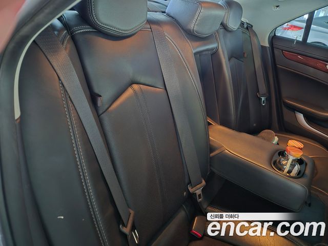 Cadillac CTS (II) 3.6 Premium 2012 — фото 10