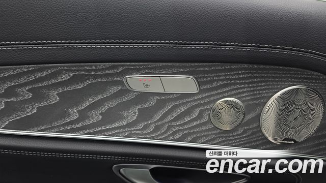 Mercedes-Benz E-Class (W213) E350 4MATIC AMG Line 2022 — фото 20