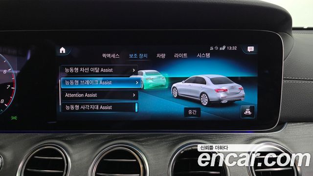 Mercedes-Benz E-Class (W213) E350 4MATIC AMG Line 2022 — фото 32