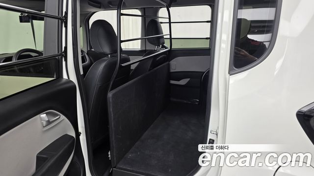 Kia Ray Van 2-Seater Prestige Special 2023 — фото 12
