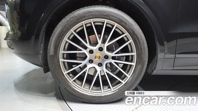 Porsche Cayenne (PO536) 3.0 COUPE PLATINUM EDITION 2023 — фото 5