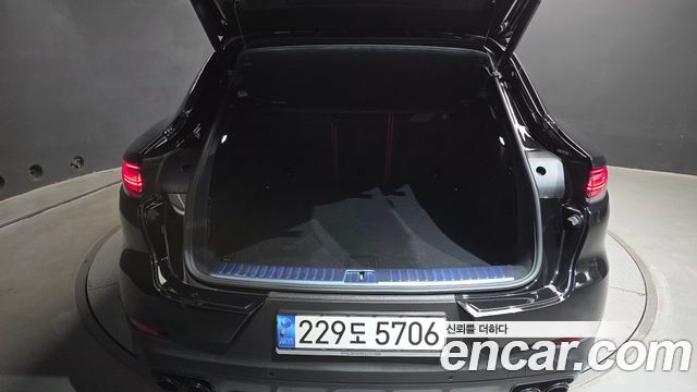 Porsche Cayenne (PO536) 3.0 COUPE PLATINUM EDITION 2023 — фото 32