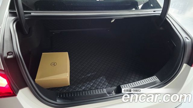 Mercedes-Benz E-Class (W214) E200 Avantgarde 2025 — фото 19