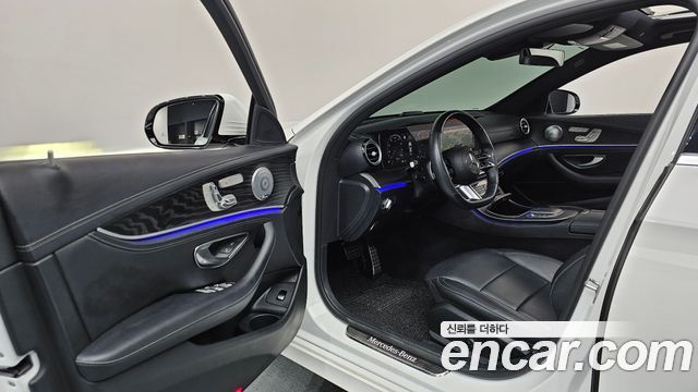 Mercedes-Benz E-Class (W213) E220d 4MATIC AMG Line 2021 — фото 10