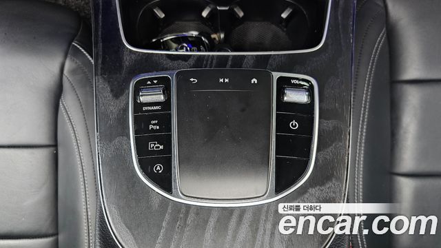 Mercedes-Benz E-Class (W213) E220d 4MATIC AMG Line 2021 — фото 29