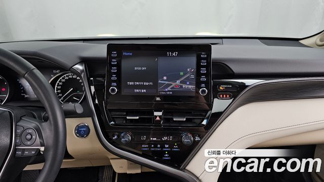 Toyota Camry (XV70) 2.5 XLE Hybrid 2023 — фото 14