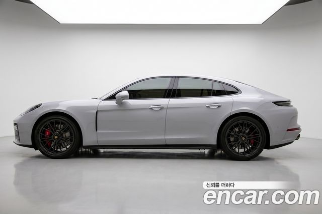 Porsche Panamera (976) 4.0 GTS