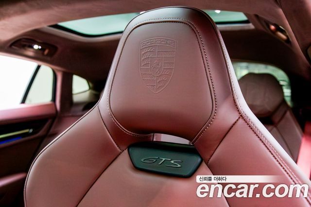 Porsche Panamera (976) 4.0 GTS 2025 — фото 22