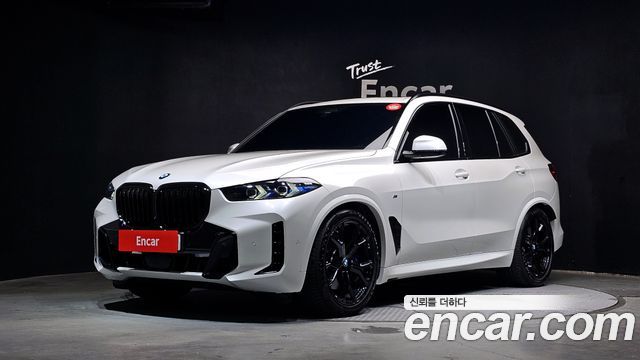 BMW X5 (G05) xDrive 40i M Sport 2026 — фото 1