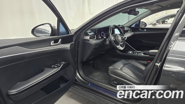 Kia K5 (III) 2.0 Prestige 2023 — фото 10