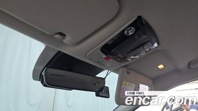Kia K5 (III) 2.0 Prestige 2023 — фото 17