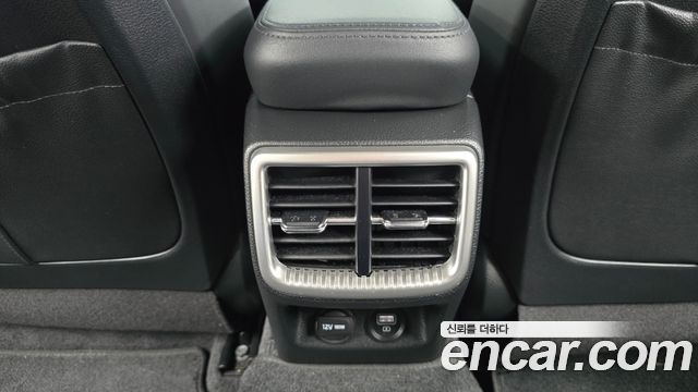 Kia K5 (III) 2.0 Prestige 2023 — фото 29