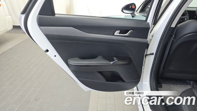 Kia K5 (III) 2.0 LPi(Rent) Trendy 2026 — фото 25