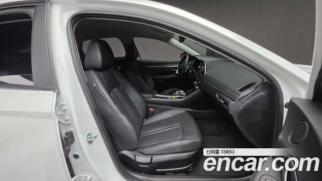 Hyundai Sonata (DN8) 2.0 LPG Premium Plus 2022 — фото 10