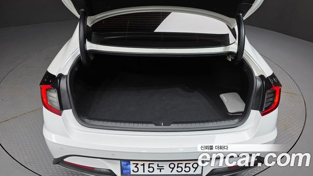 Hyundai Sonata (DN8) 2.0 LPG Premium Plus 2022 — фото 20