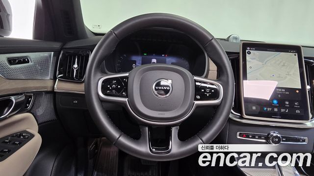 Volvo XC90 (II) B6 Ultra Dark 2026 — фото 13