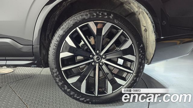 Volvo XC90 (II) B6 Ultra Dark 2026 — фото 21