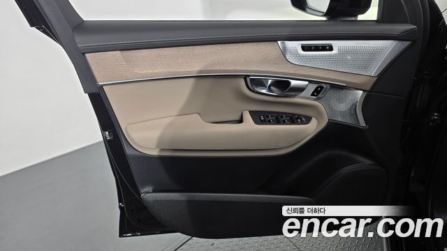 Volvo XC90 (II) B6 Ultra Dark 2026 — фото 24