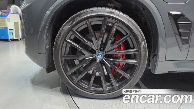 BMW X5 (G05) xDrive 50e M Sport Special Edition 2024 — фото 5