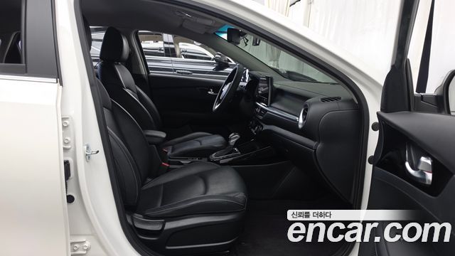 Kia K3 (II) 1.6 Noblesse 2022 — фото 11