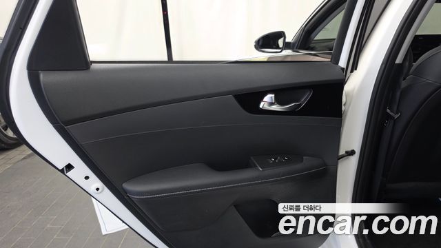 Kia K3 (II) 1.6 Noblesse 2022 — фото 25