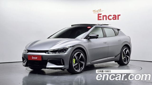 Kia EV6 GT 4WD 2023 — фото 1