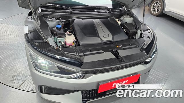 Kia EV6 GT 4WD 2023 — фото 6