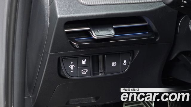 Kia EV6 GT 4WD 2023 — фото 13