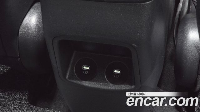 Kia EV6 GT 4WD 2023 — фото 30